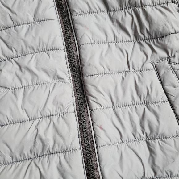 Gap Size 4 Silver Gray Puffer Reversible Jacket Recycled Nylon Sherpa Camo - Picture 9 of 9
